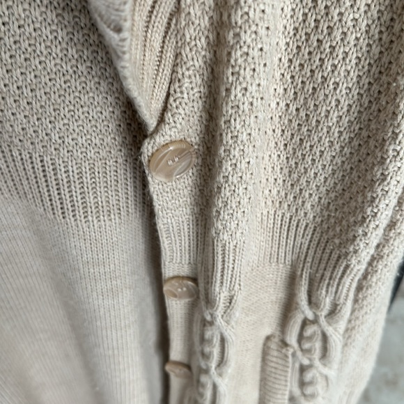 Cream Cardigan Faded Glory xl 16-18 - Picture 3 of 4